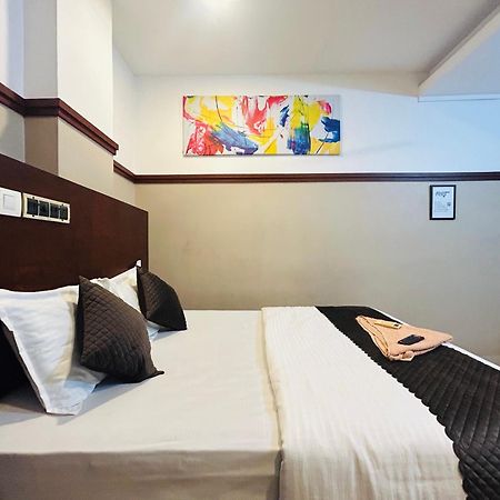 Rio Rooms Medical College Кожикод Екстериор снимка