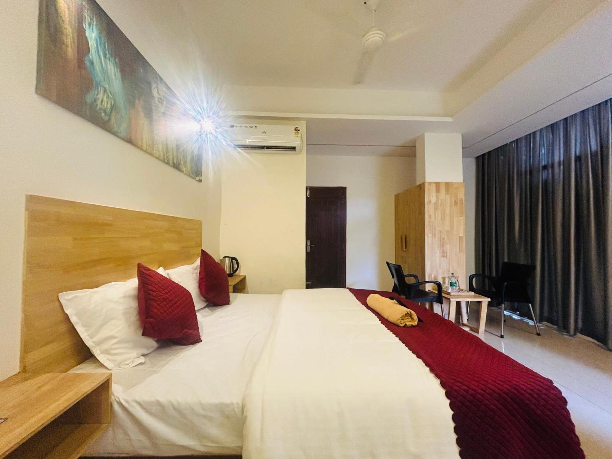 Rio Rooms Medical College Кожикод Екстериор снимка