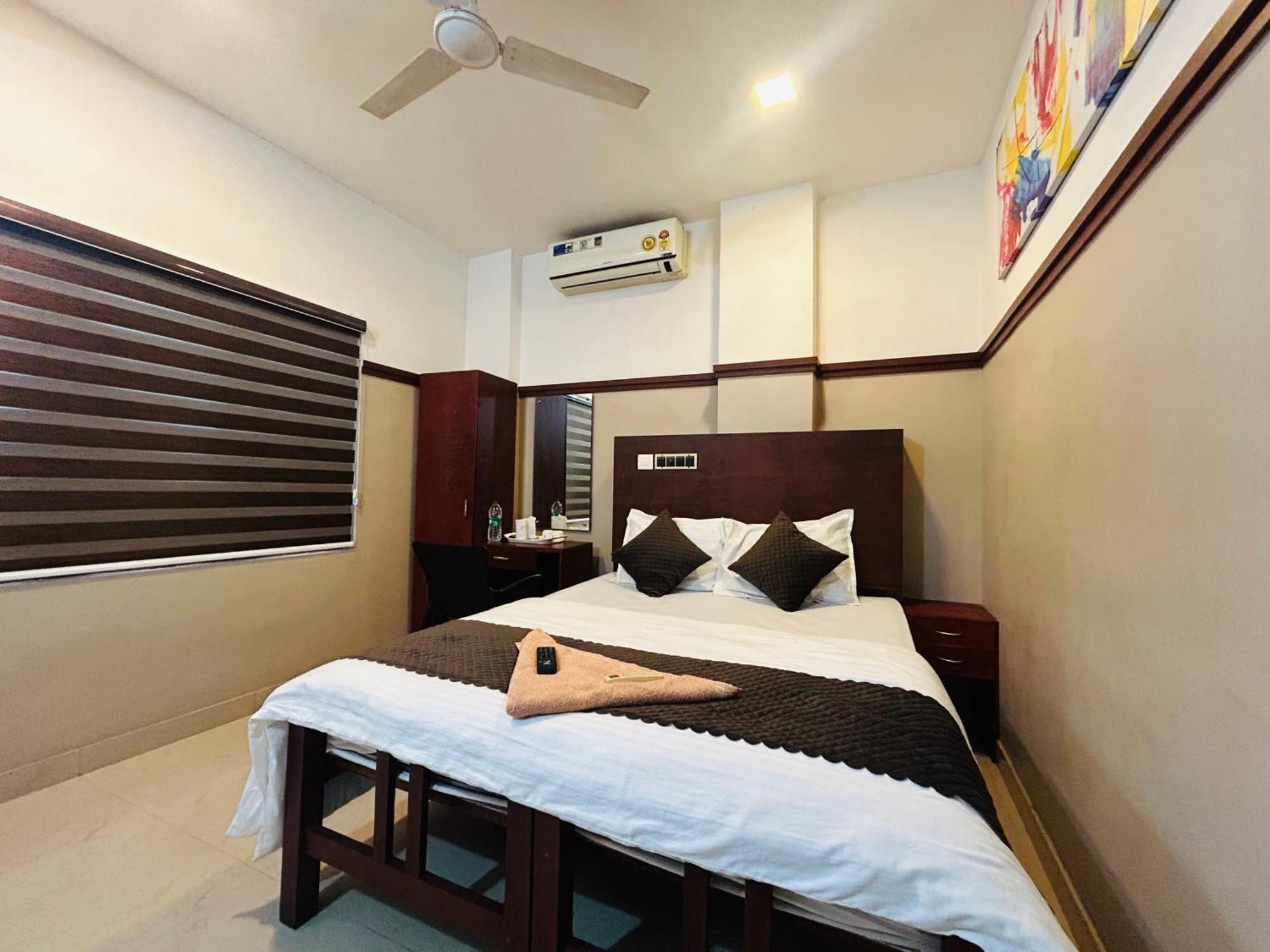 Rio Rooms Medical College Кожикод Екстериор снимка